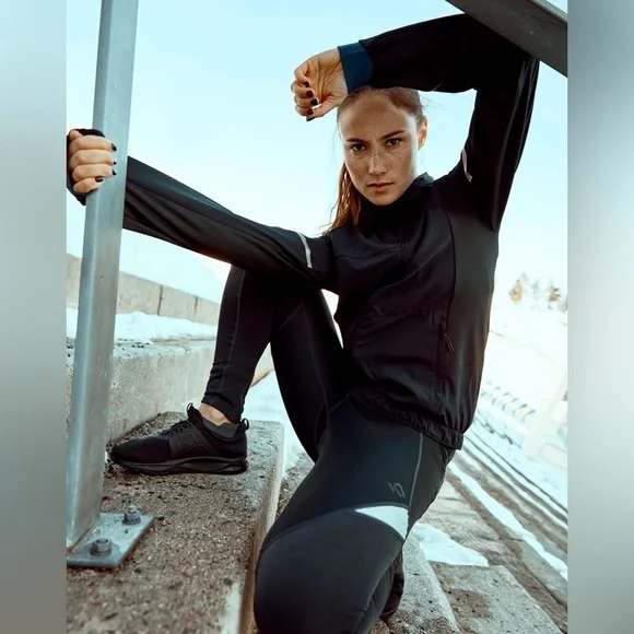 NWT Kari Traa Signe Tight - Black - Picture 2 of 7